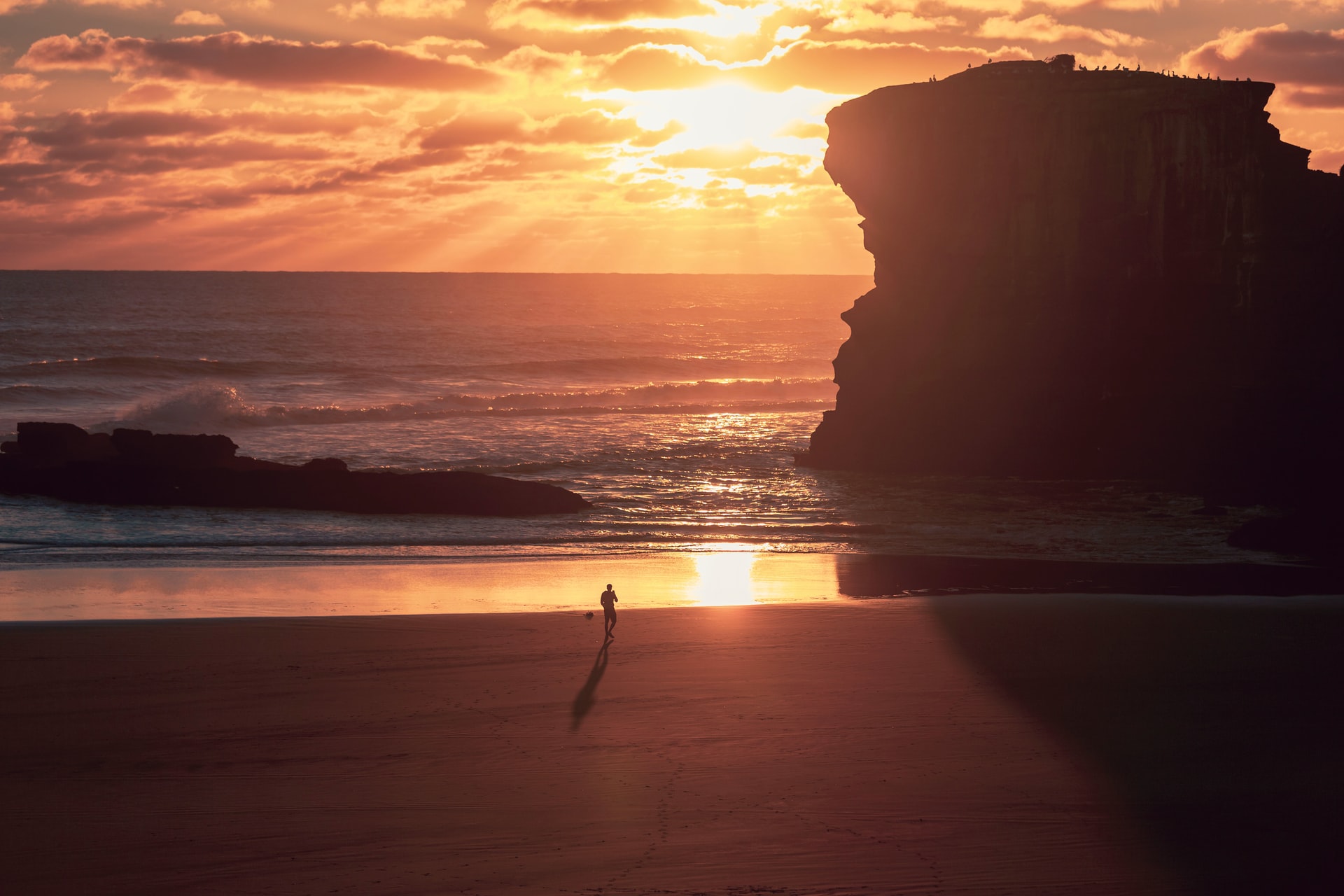 luke mckeown 4IwXhuhJ8Lo unsplash